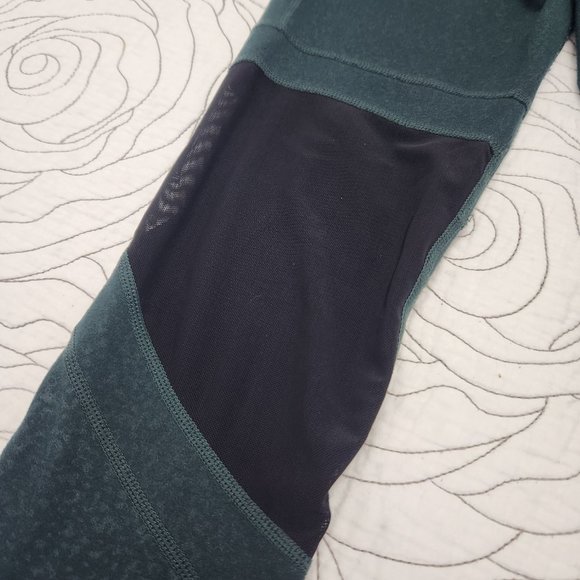 [XS] Deep Green w/ Black Meshed Cut Out Nanette Lepore Leggings - Picture 7 of 14